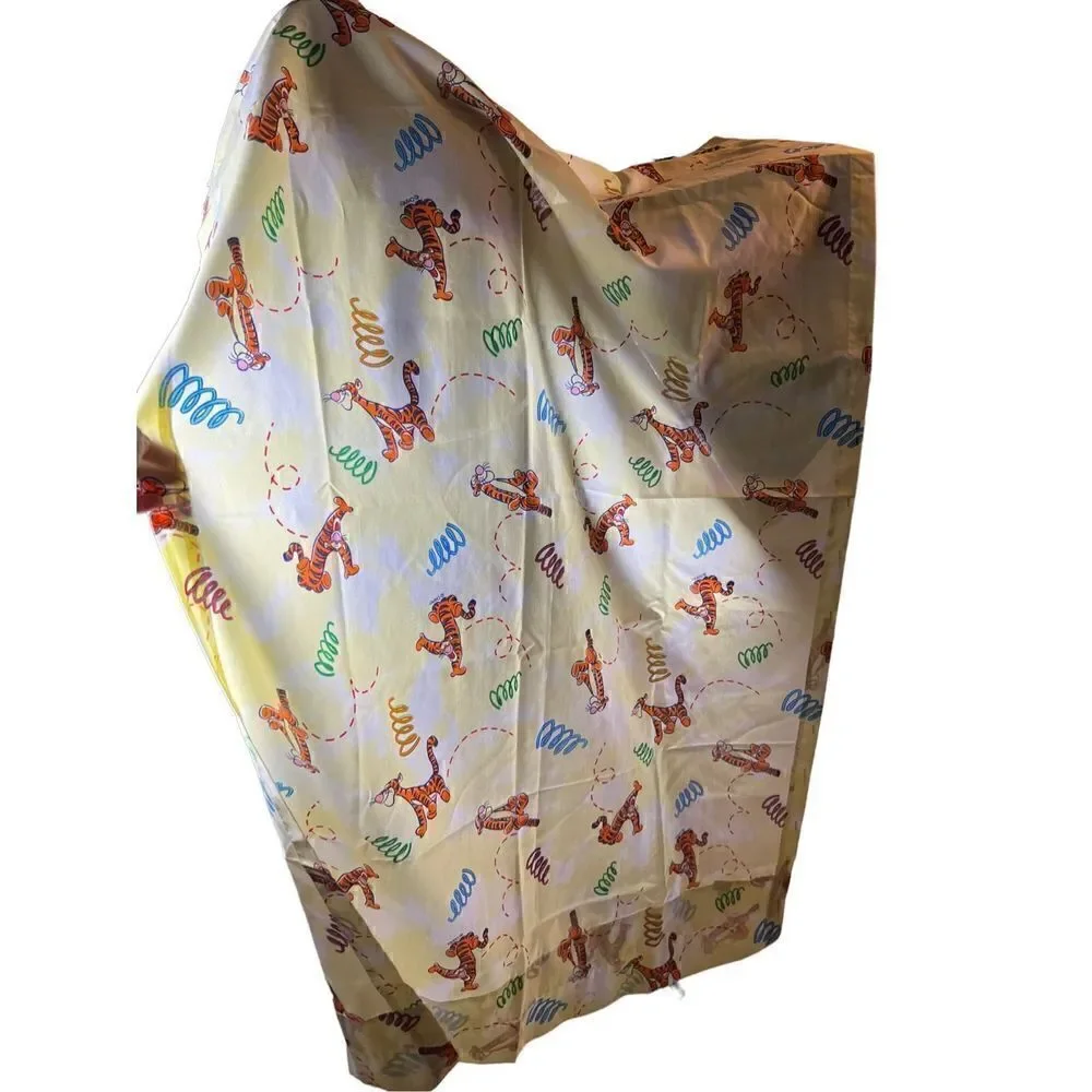 vintage Disney winnie the pooh tigger hopping yellow 2 curtain panels 40x63 each